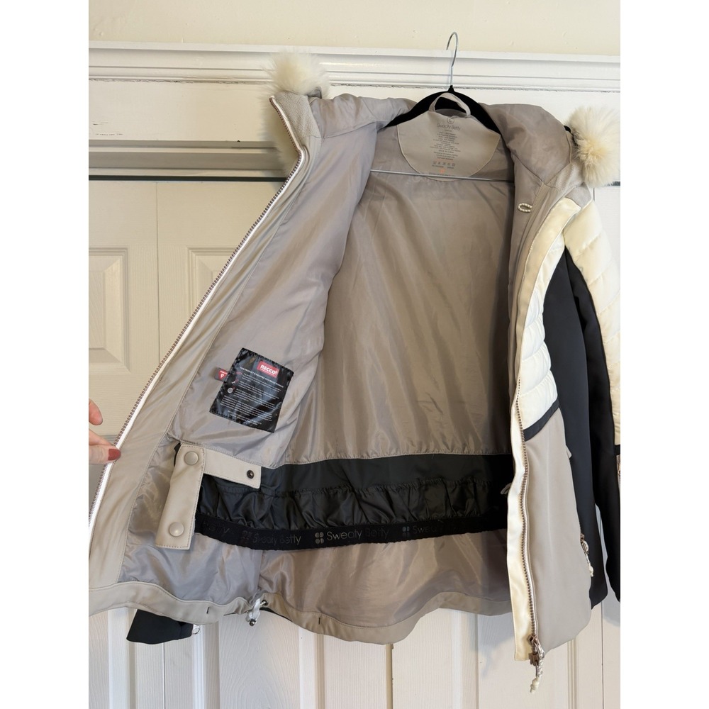 Sweaty Betty - Method Hybrid Ski Jacket Size Large RECCO Technology - Picture 4 of 11